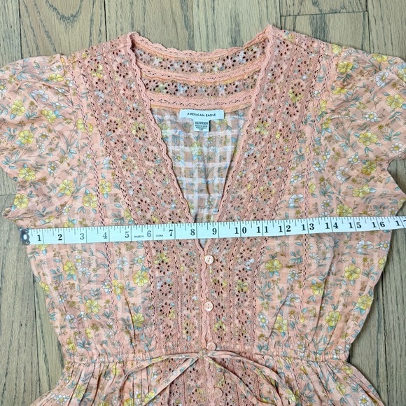 American Eagle Women’s Peplum Floral Top Size X-Small - Picture 10 of 13